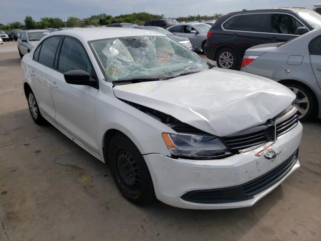 VOLKSWAGEN NULL 2014 3vw2k7aj1em308296