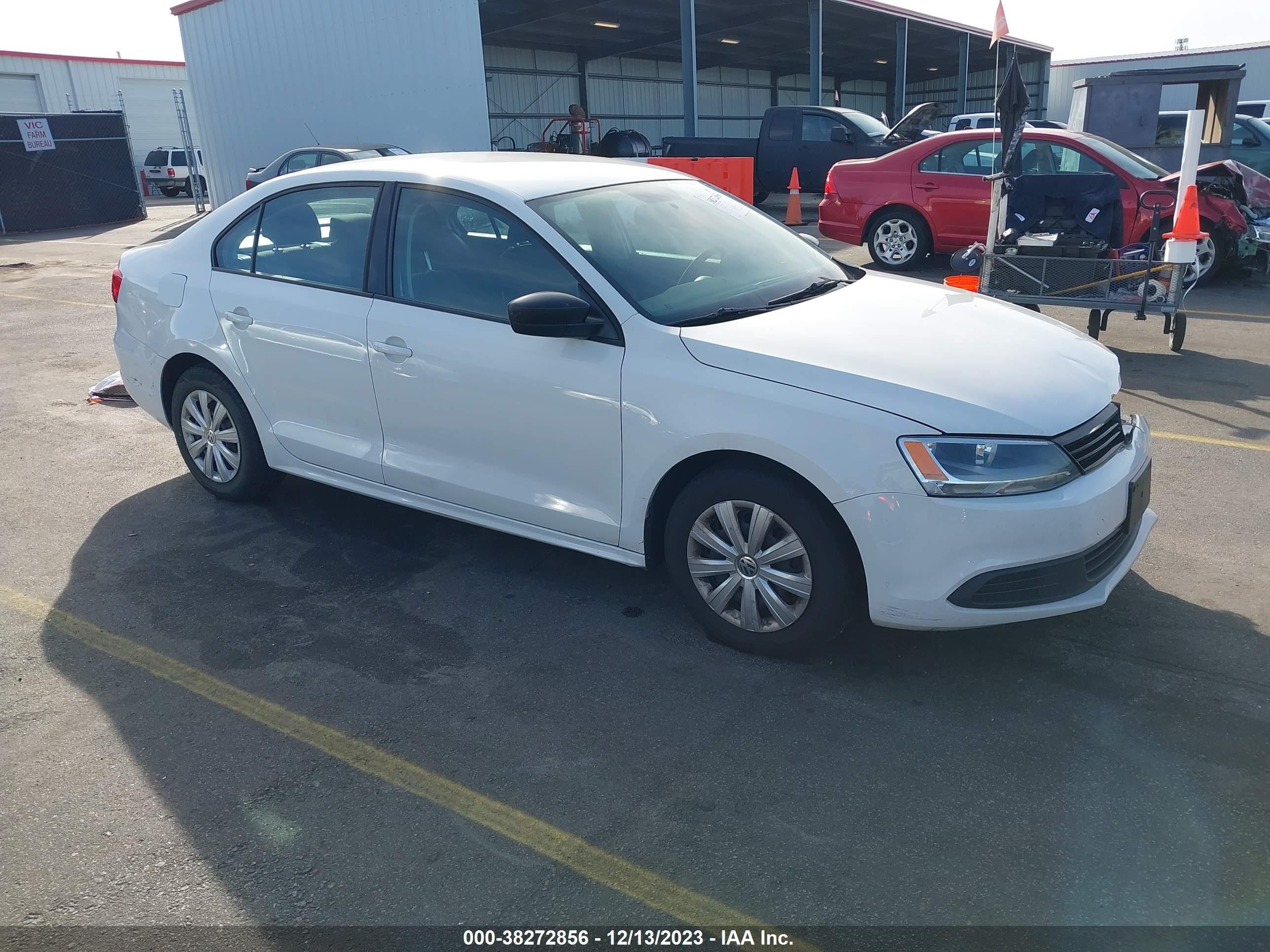 VOLKSWAGEN JETTA 2013 3vw2k7aj2dm412696