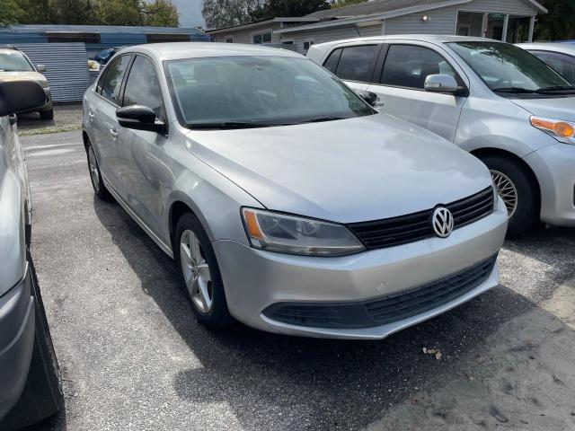 VOLKSWAGEN JETTA 2014 3vw2k7aj2em305049