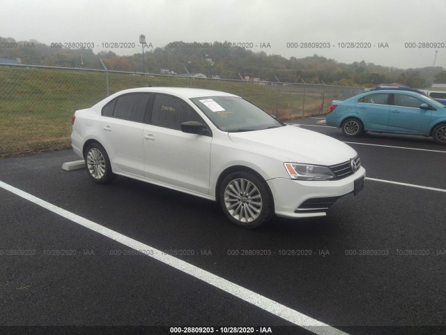 VOLKSWAGEN NULL 2015 3vw2k7aj2fm321138