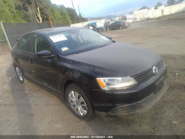 VOLKSWAGEN NULL 2014 3vw2k7aj3em424521