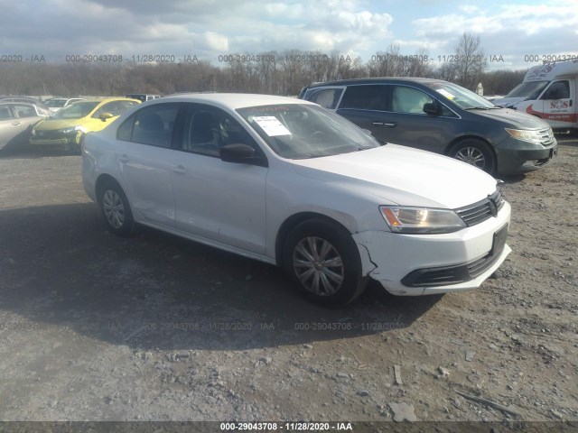 VOLKSWAGEN NULL 2014 3vw2k7aj3em432957