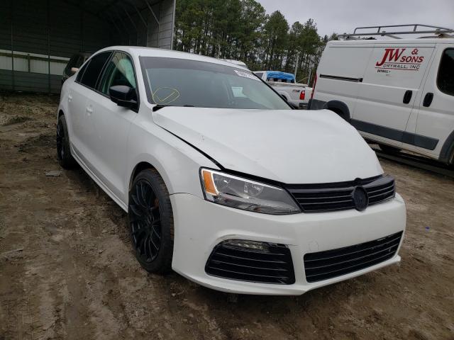 VOLKSWAGEN NULL 2015 3vw2k7aj3fm418123