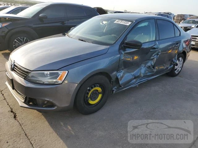 VOLKSWAGEN JETTA 2014 3vw2k7aj4em214056