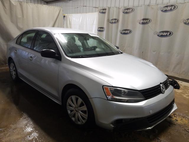 VOLKSWAGEN NULL 2014 3vw2k7aj4em298430