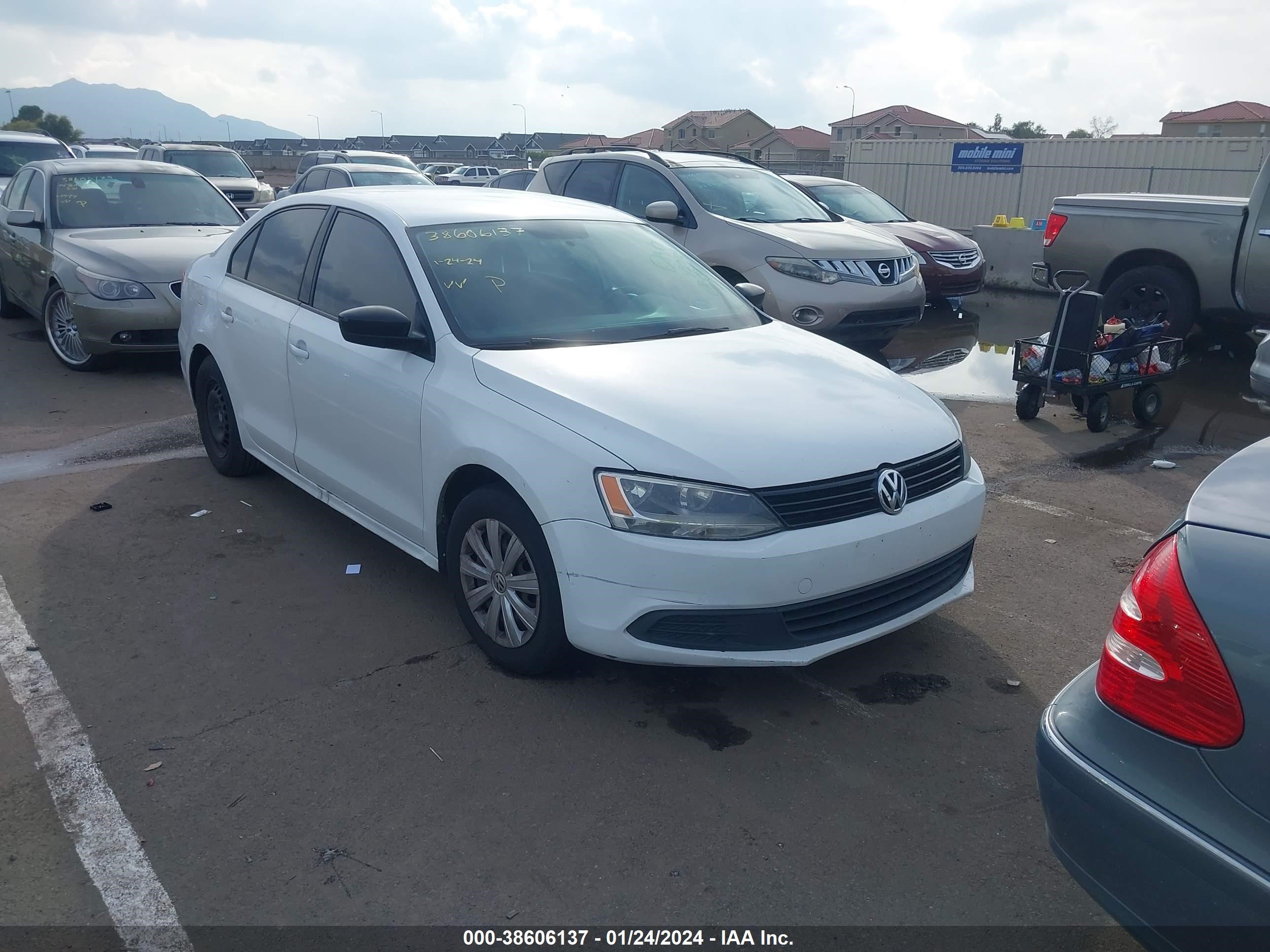 VOLKSWAGEN JETTA 2014 3vw2k7aj4em432384