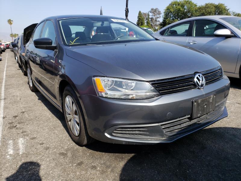 VOLKSWAGEN NULL 2013 3vw2k7aj5dm423644