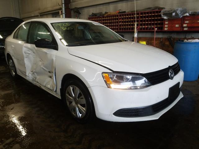 VOLKSWAGEN NULL 2014 3vw2k7aj5em240990