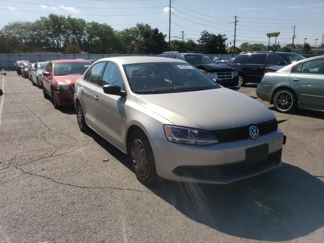 VOLKSWAGEN NULL 2014 3vw2k7aj6em255241