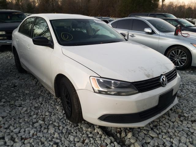 VOLKSWAGEN NULL 2014 3vw2k7aj6em383527