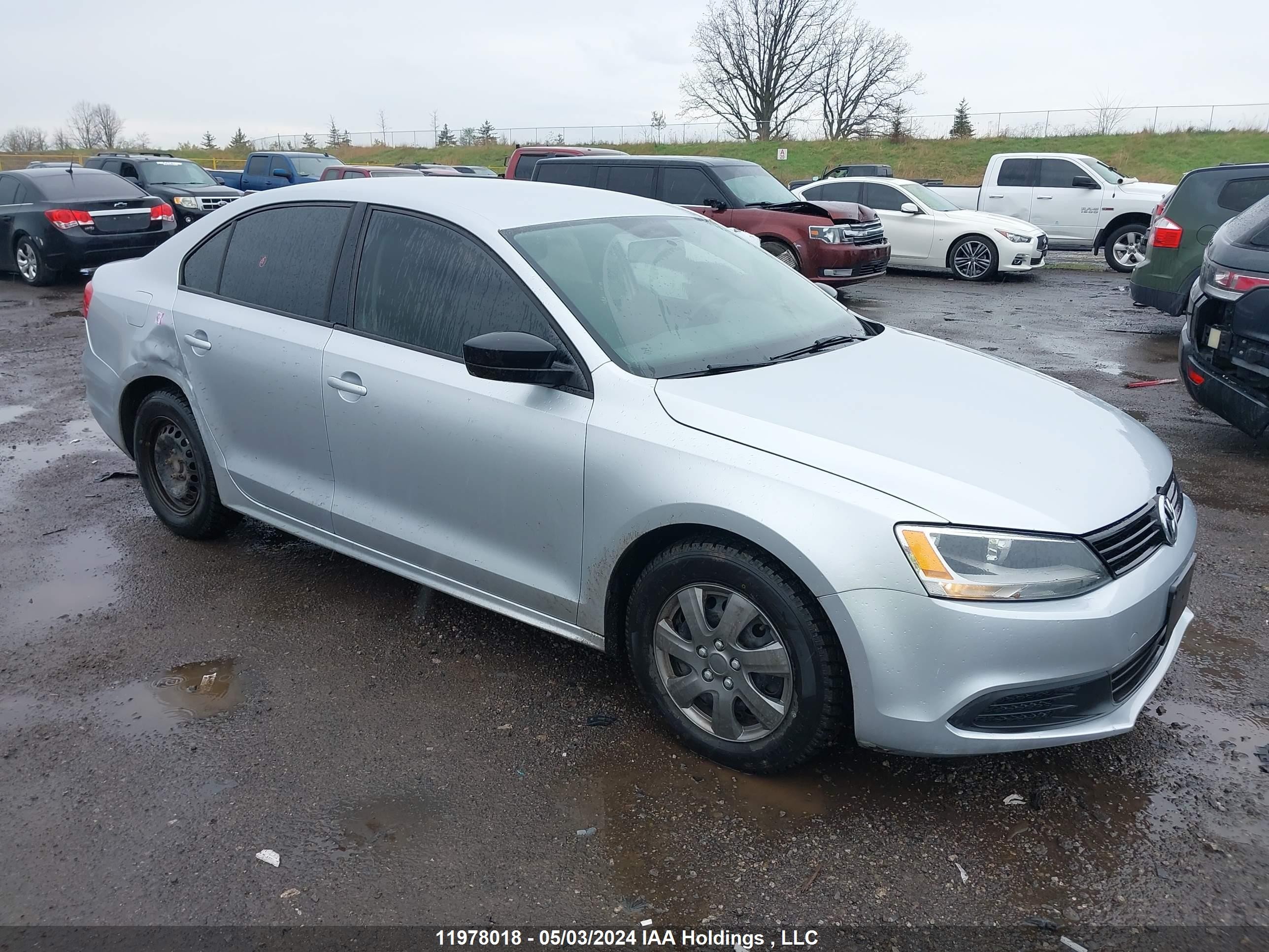 VOLKSWAGEN JETTA 2013 3vw2k7aj7dm408000