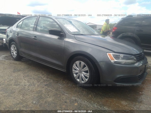 VOLKSWAGEN NULL 2014 3vw2k7aj7em235743