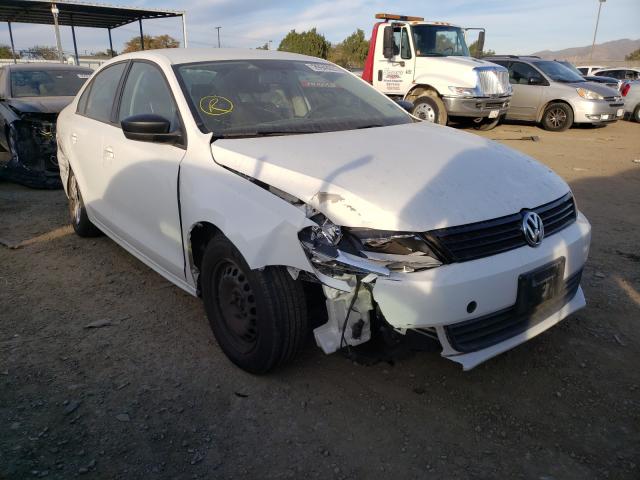 VOLKSWAGEN JETTA BASE 2014 3vw2k7aj7em303877