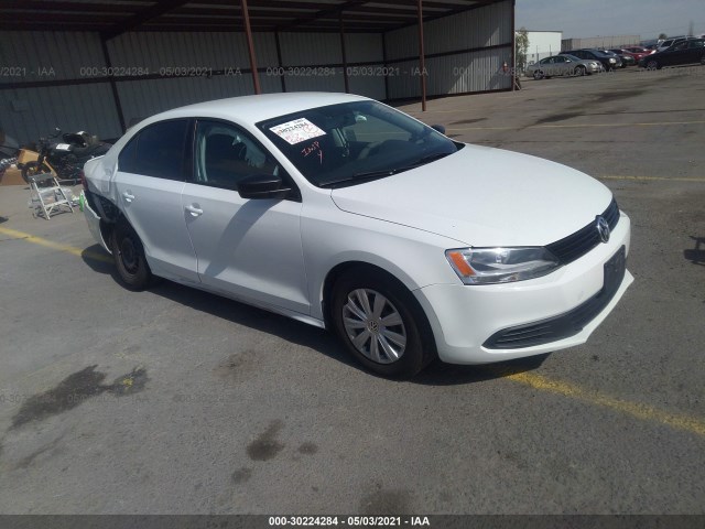 VOLKSWAGEN NULL 2014 3vw2k7aj7em314197