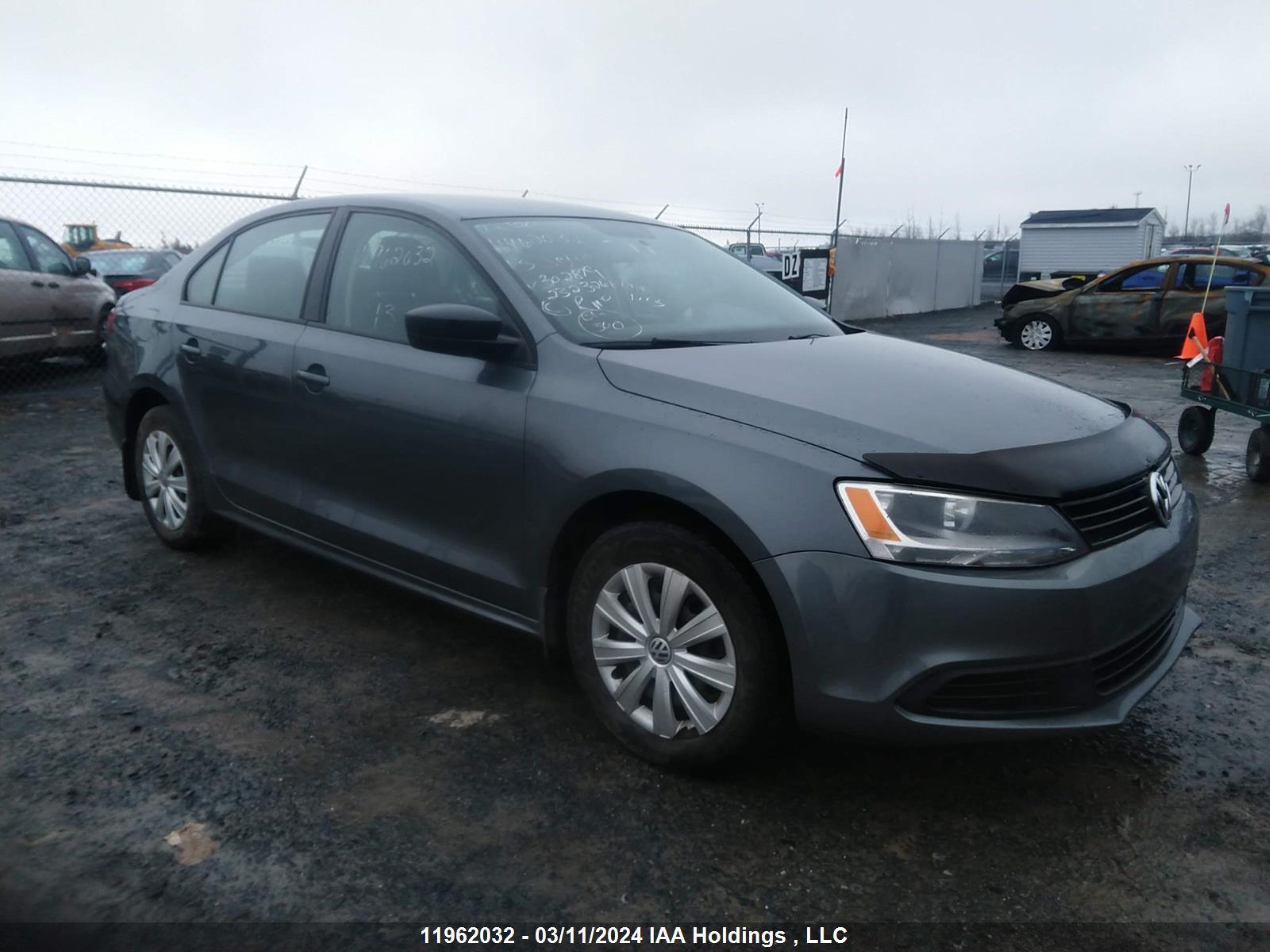 VOLKSWAGEN JETTA 2013 3vw2k7aj8dm302879