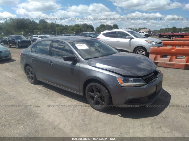 VOLKSWAGEN NULL 2014 3vw2k7aj8em234472