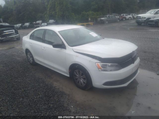 VOLKSWAGEN NULL 2014 3vw2k7aj8em298673