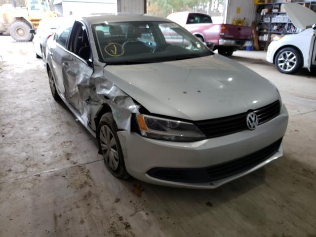 VOLKSWAGEN NULL 2014 3vw2k7aj9em236716