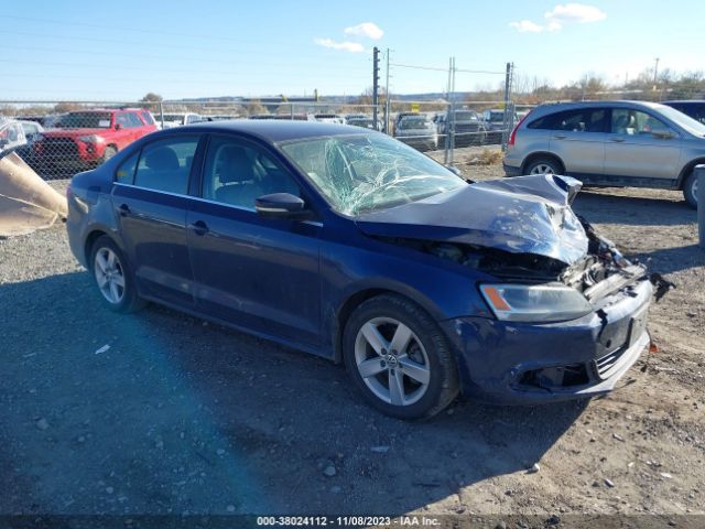 VOLKSWAGEN JETTA SEDAN 2014 3vw3l7aj3em330124