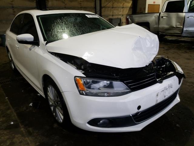 VOLKSWAGEN JETTA TDI 2014 3vw3l7aj8em384258