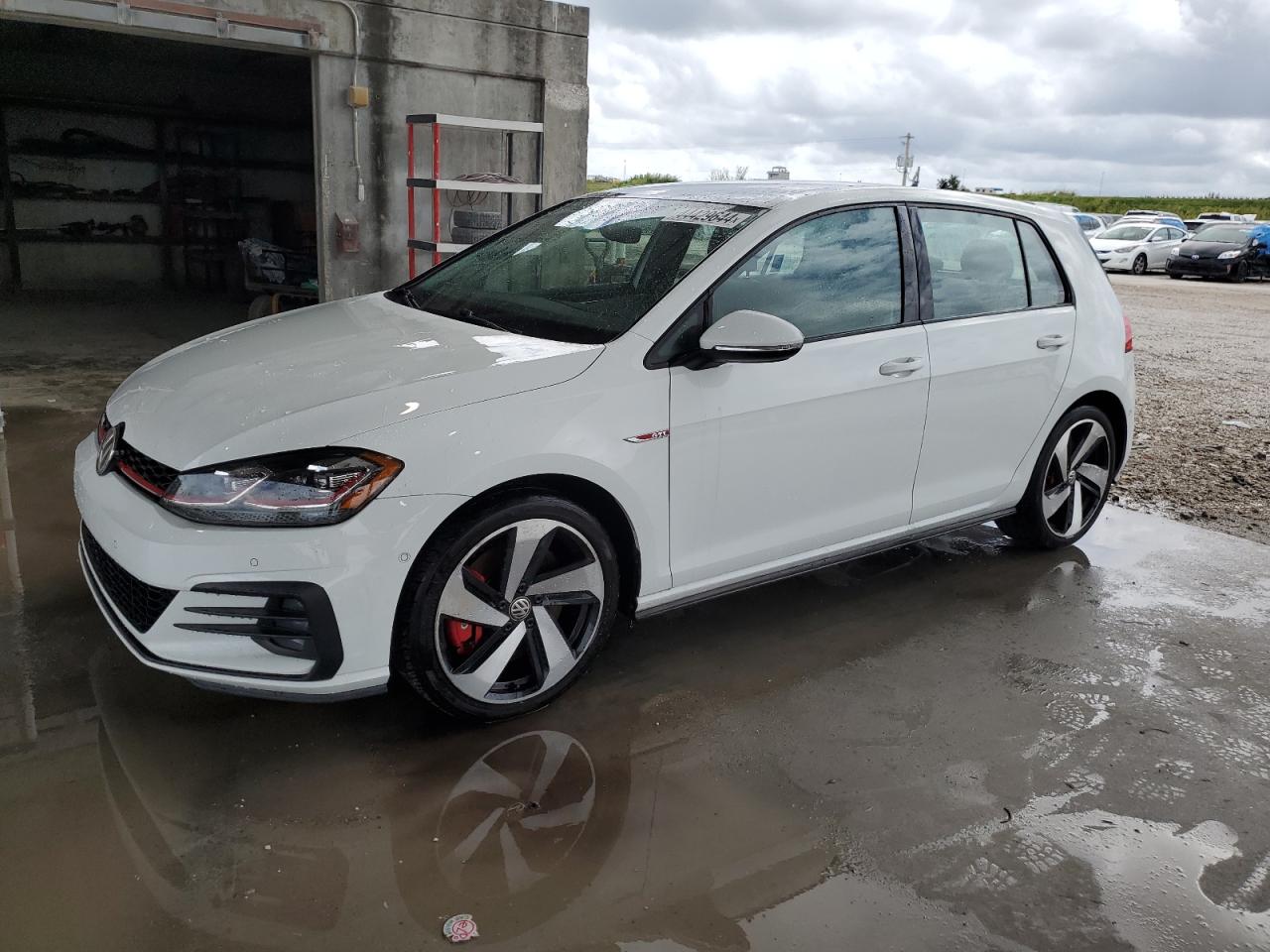 VOLKSWAGEN GTI 2018 3vw447au6jm279434