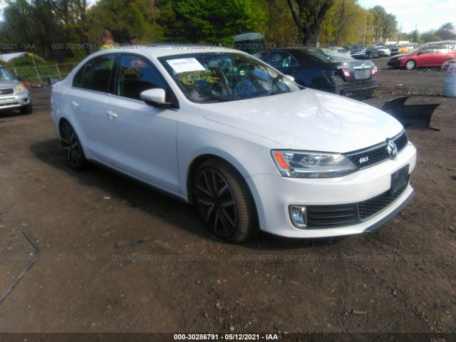 VOLKSWAGEN NULL 2012 3vw4a7aj1cm382195