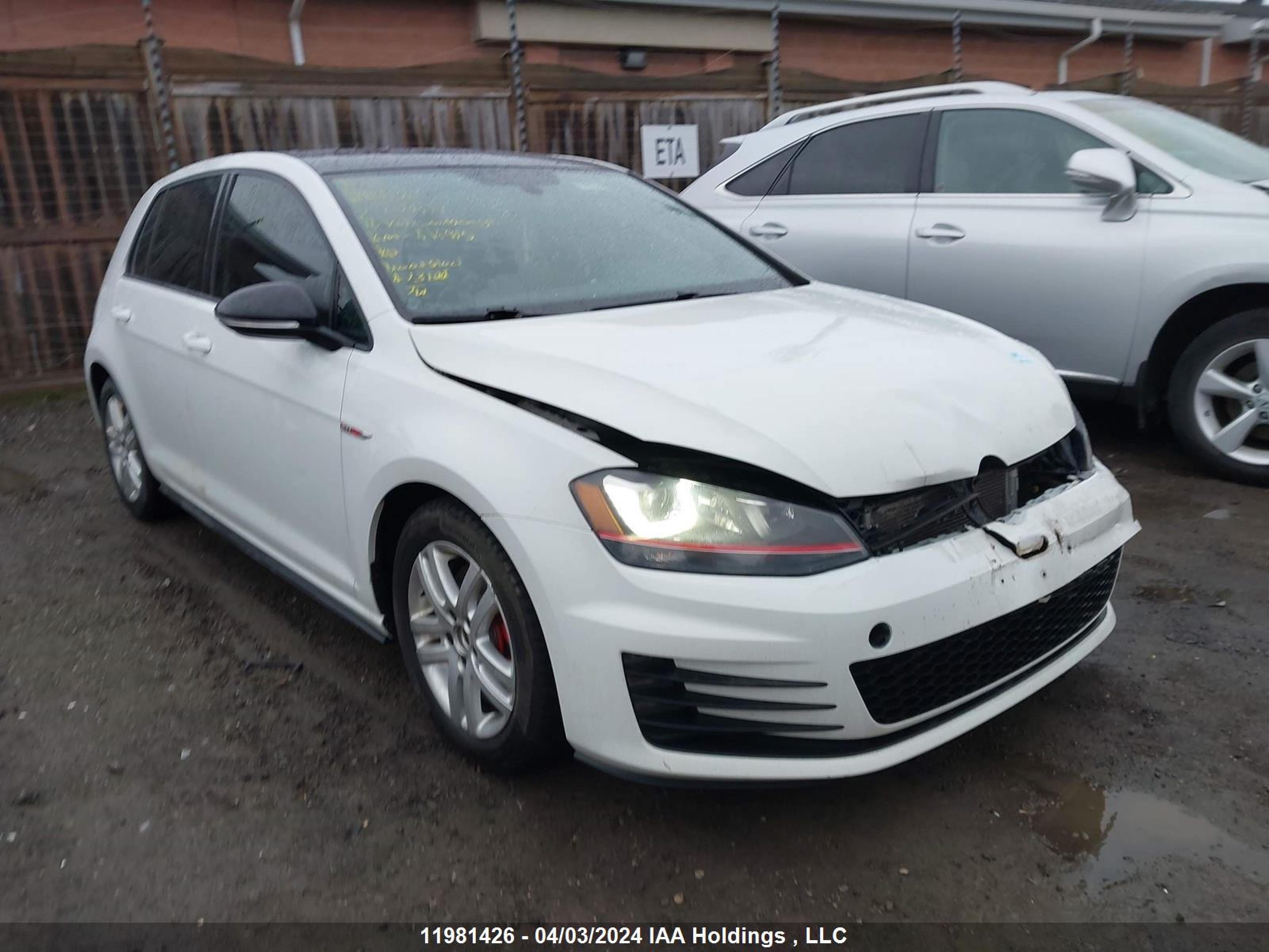 VOLKSWAGEN GTI 2016 3vw4t7auxgm044417