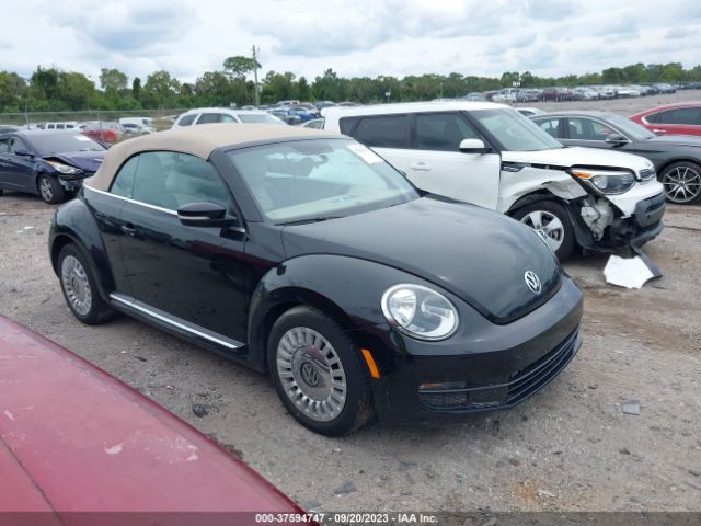 VOLKSWAGEN BEETLE CONVERTIBLE 2015 3vw517at0fm819260