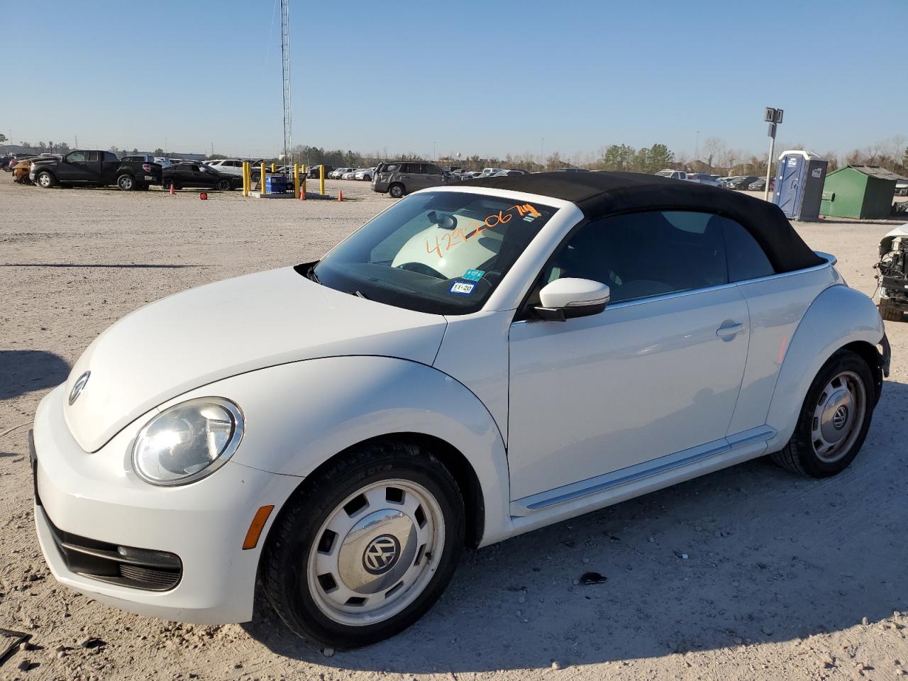 VOLKSWAGEN BEETLE 2015 3vw517at4fm809136