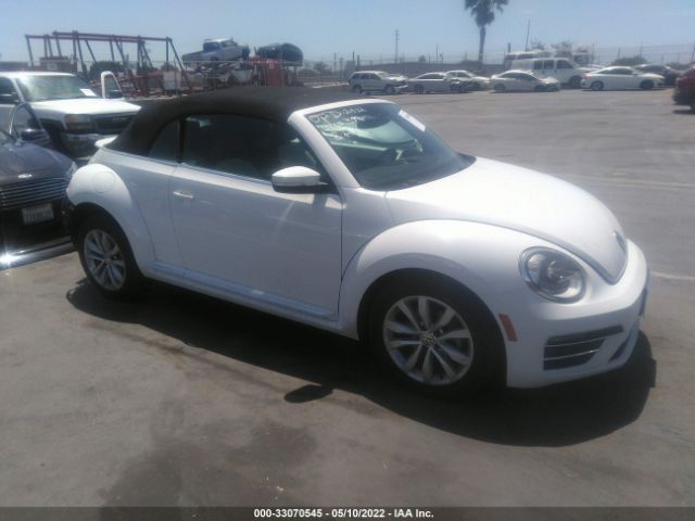 VOLKSWAGEN BEETLE CONVERTIBLE 2017 3vw517at4hm813528