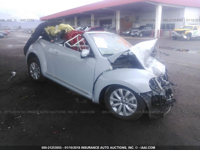 VOLKSWAGEN BEETLE CONVERTIBLE 2017 3vw517at5hm810833