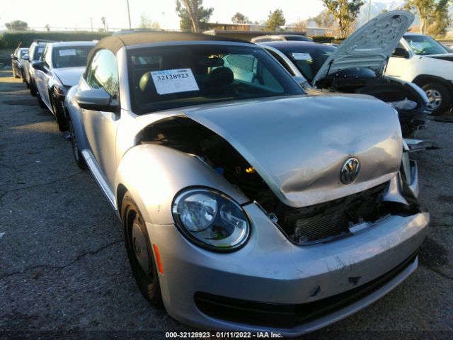 VOLKSWAGEN BEETLE CONVERTIBLE 2015 3vw517at7fm814895