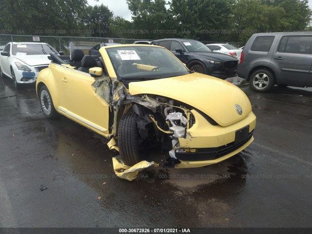 VOLKSWAGEN BEETLE CONVERTIBLE 2015 3vw517at8fm815196