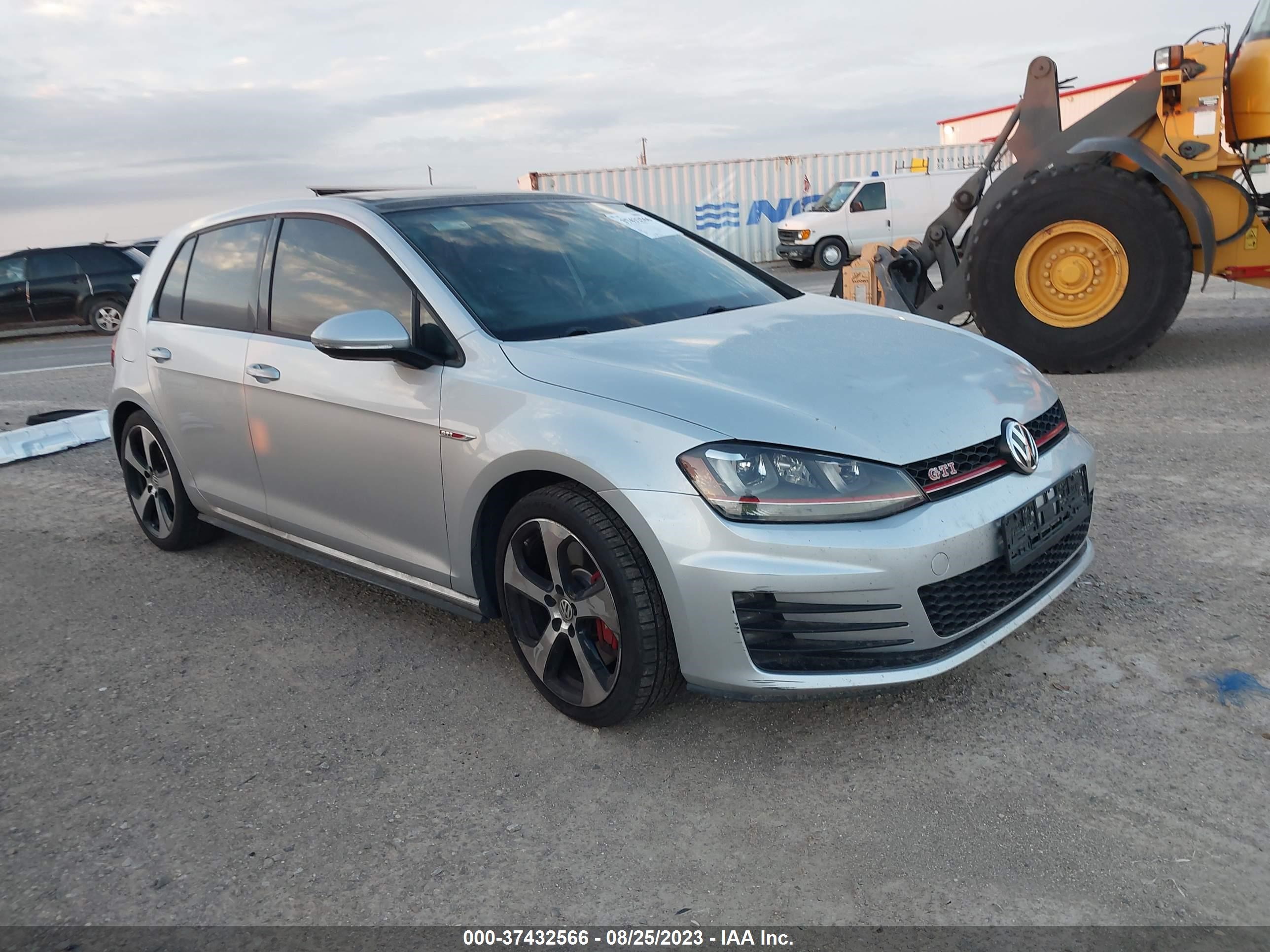 VOLKSWAGEN GOLF GTI 2015 3vw547au5gm041944