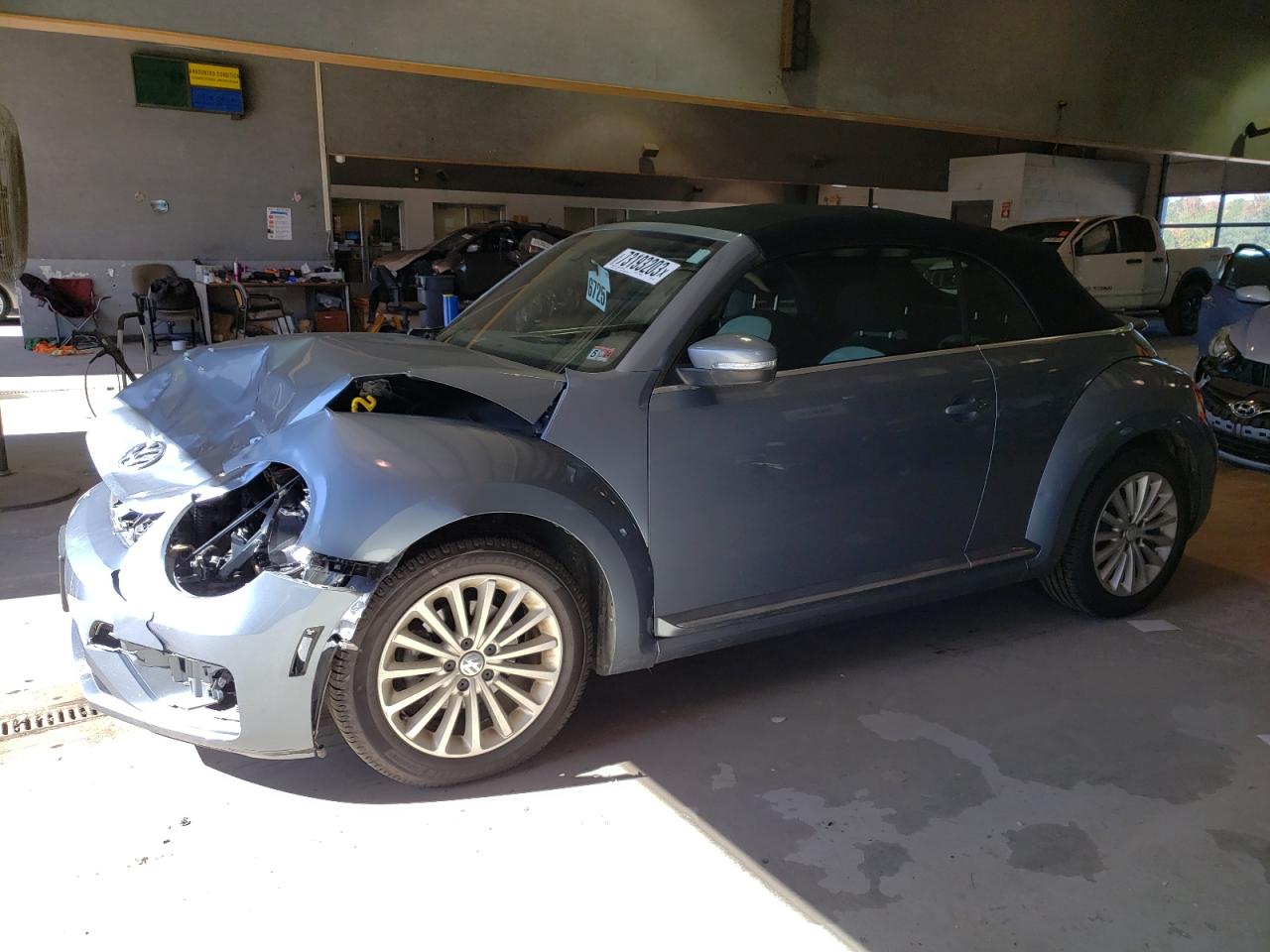 VOLKSWAGEN BEETLE 2019 3vw5daat0km501220