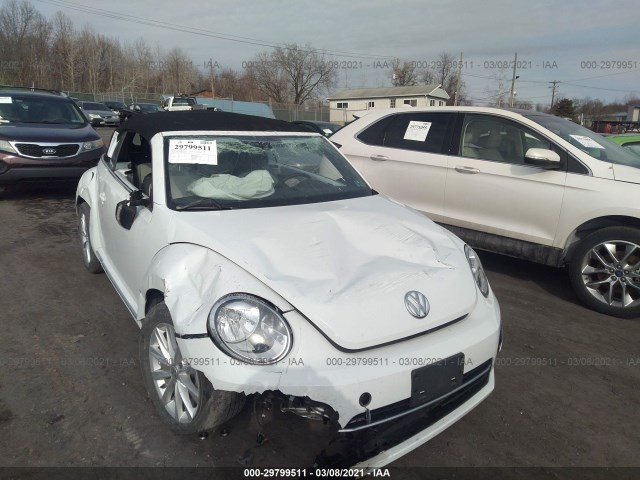 VOLKSWAGEN BEETLE CONVERTIBLE 2019 3vw5daat3km510199