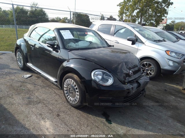 VOLKSWAGEN BEETLE CONVERTIBLE 2013 3vw5p7at0dm811221