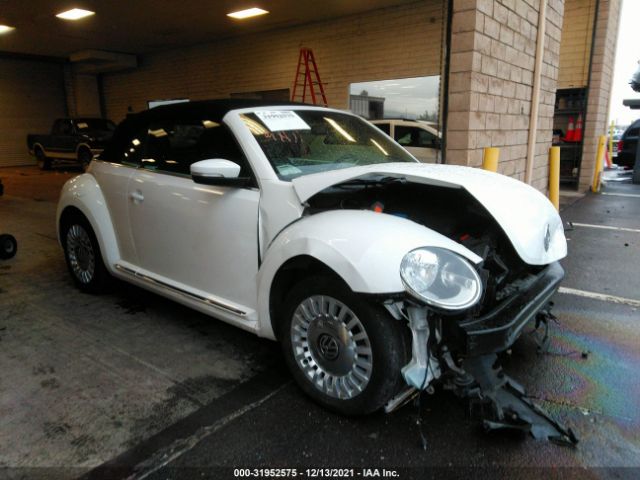 VOLKSWAGEN BEETLE CONVERTIBLE 2013 3vw5p7at1dm827105