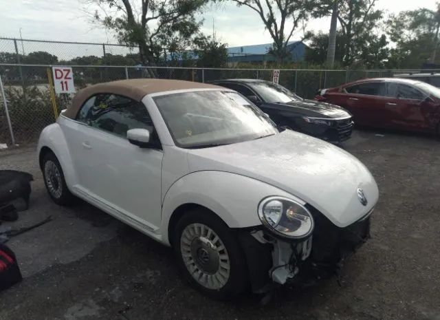 VOLKSWAGEN BEETLE CONVERTIBLE 2013 3vw5p7at3dm814288