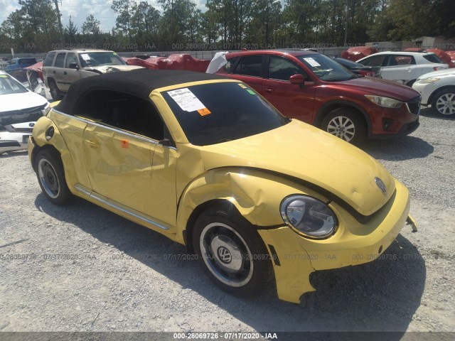 VOLKSWAGEN BEETLE CONVERTIBLE 2013 3vw5p7at4dm800562