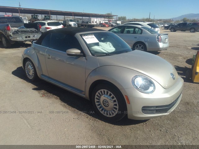 VOLKSWAGEN BEETLE CONVERTIBLE 2013 3vw5p7at6dm814219