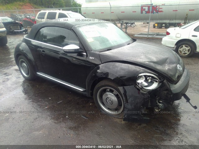 VOLKSWAGEN BEETLE CONVERTIBLE 2013 3vw5p7at9dm801772