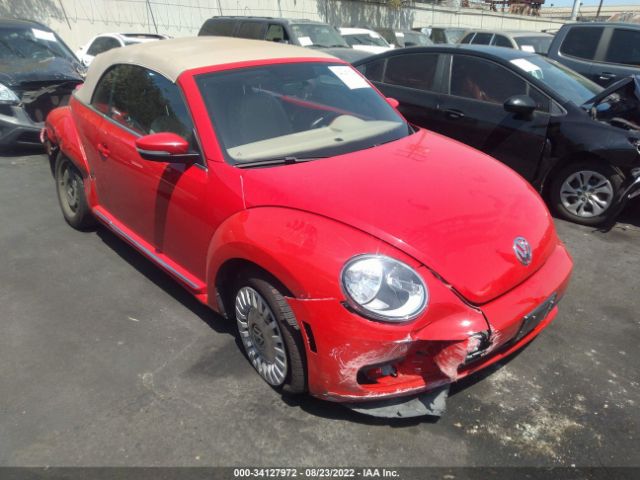 VOLKSWAGEN BEETLE CONVERTIBLE 2013 3vw5p7at9dm823240