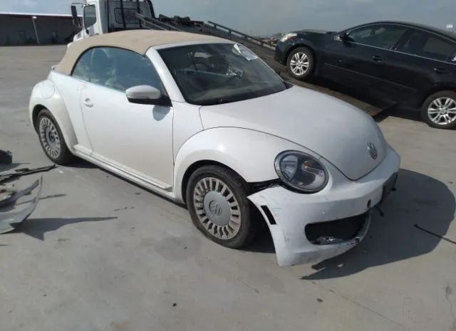 VOLKSWAGEN BEETLE CONVERTIBLE 2013 3vw5x7at0dm814684