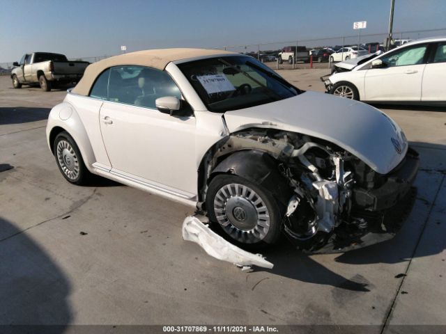 VOLKSWAGEN BEETLE CONVERTIBLE 2013 3vw5x7at2dm818140