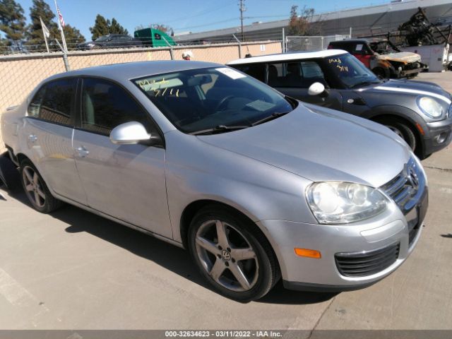 VOLKSWAGEN JETTA SEDAN 2010 3vwaz7aj0am098369