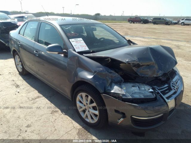 VOLKSWAGEN JETTA SEDAN 2010 3vwaz7aj3am131333