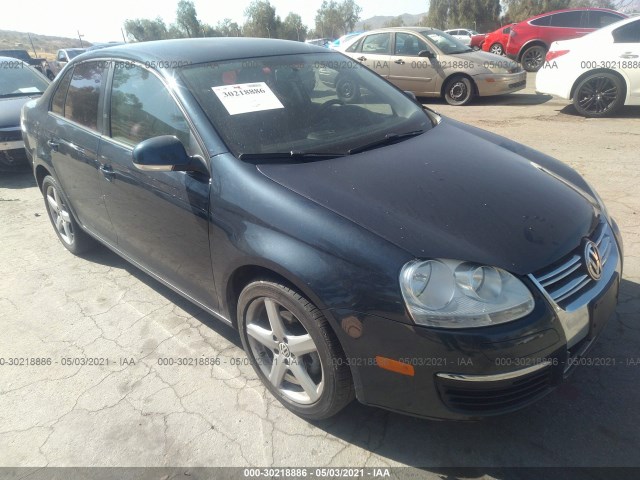 VOLKSWAGEN JETTA SEDAN 2010 3vwaz7aj4am104495