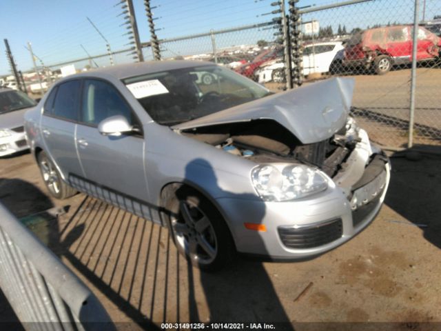 VOLKSWAGEN JETTA SEDAN 2010 3vwaz7aj4am125752