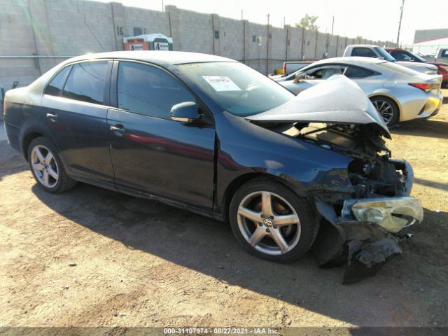 VOLKSWAGEN JETTA SEDAN 2010 3vwaz7aj4am127629